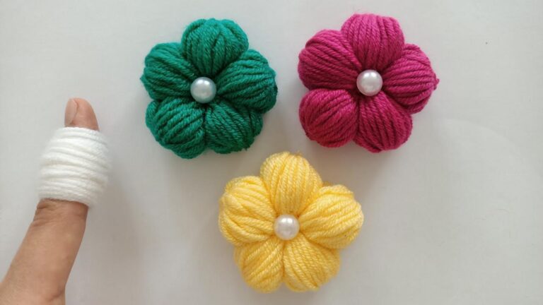 Questo trucco dimenticato per fiori di lana trasforma il tuo giardino…