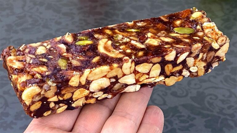 Questo semplice gesto trasforma la merenda in un’esplosione di energia…