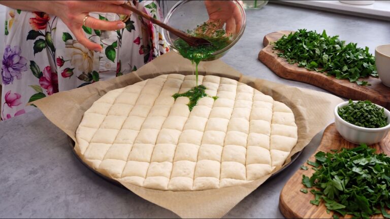 5 motivi per cui questo pane fatto in casa supera la pizza! Scopri la ricetta.