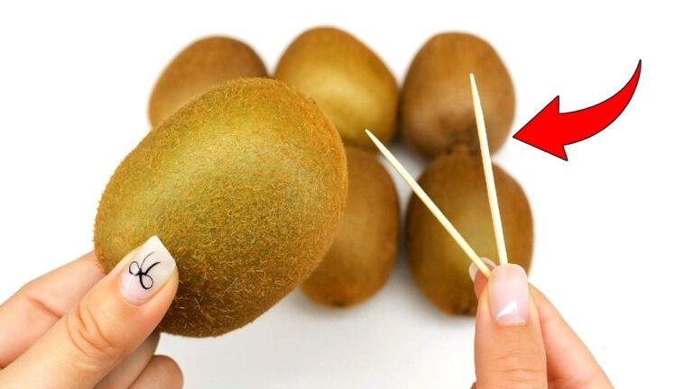 7 Trucchi per Sbucciare il Kiwi Senza Sprechi! Scopri Come Farlo Facile e Veloce