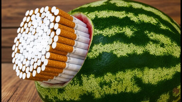 Scopri 5 idee sorprendenti per riempire un cocomero in modo creativo!